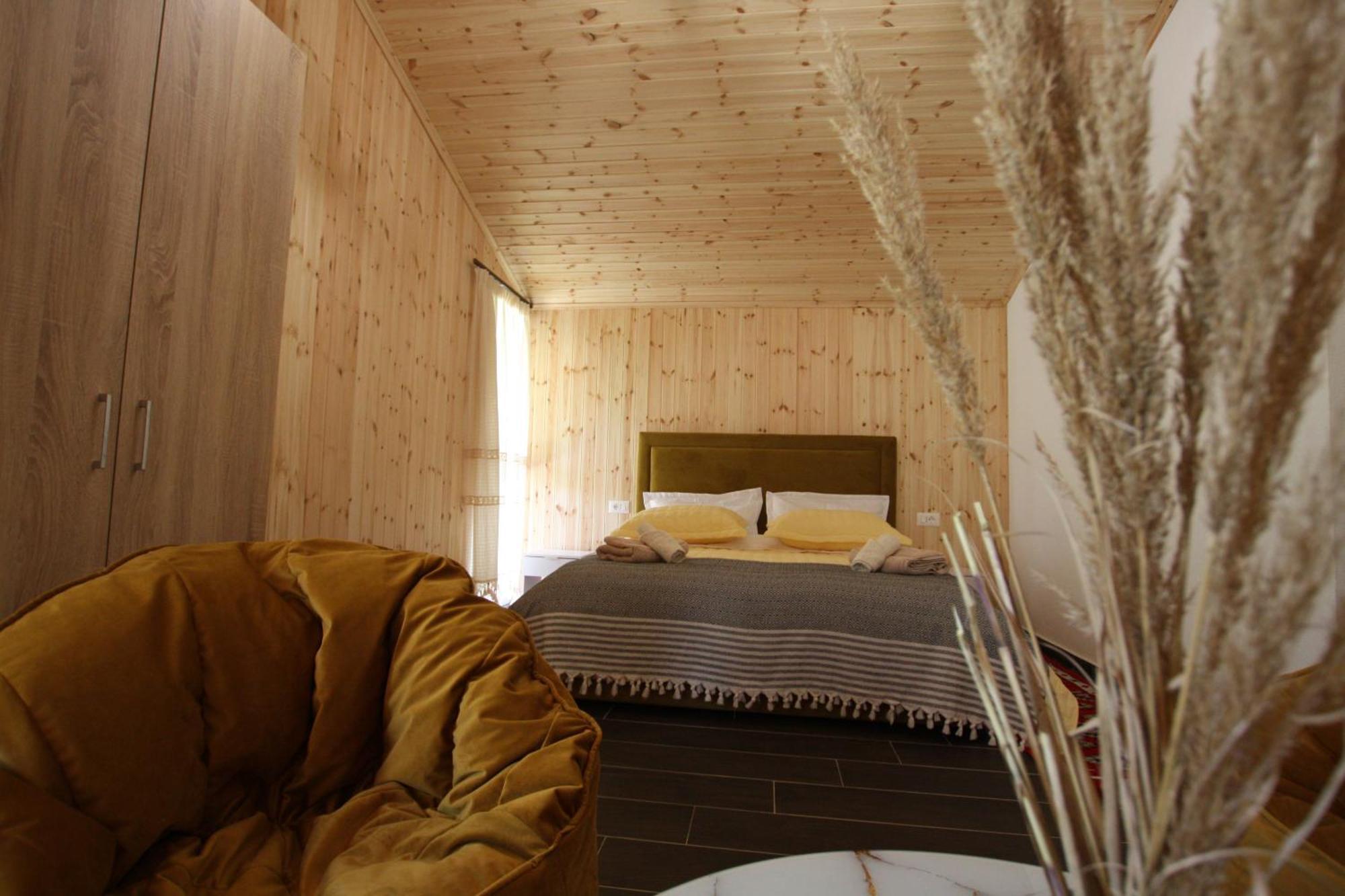 Villa Lugina E Shengjergjit ,Bujtinat Tirana Habitación foto