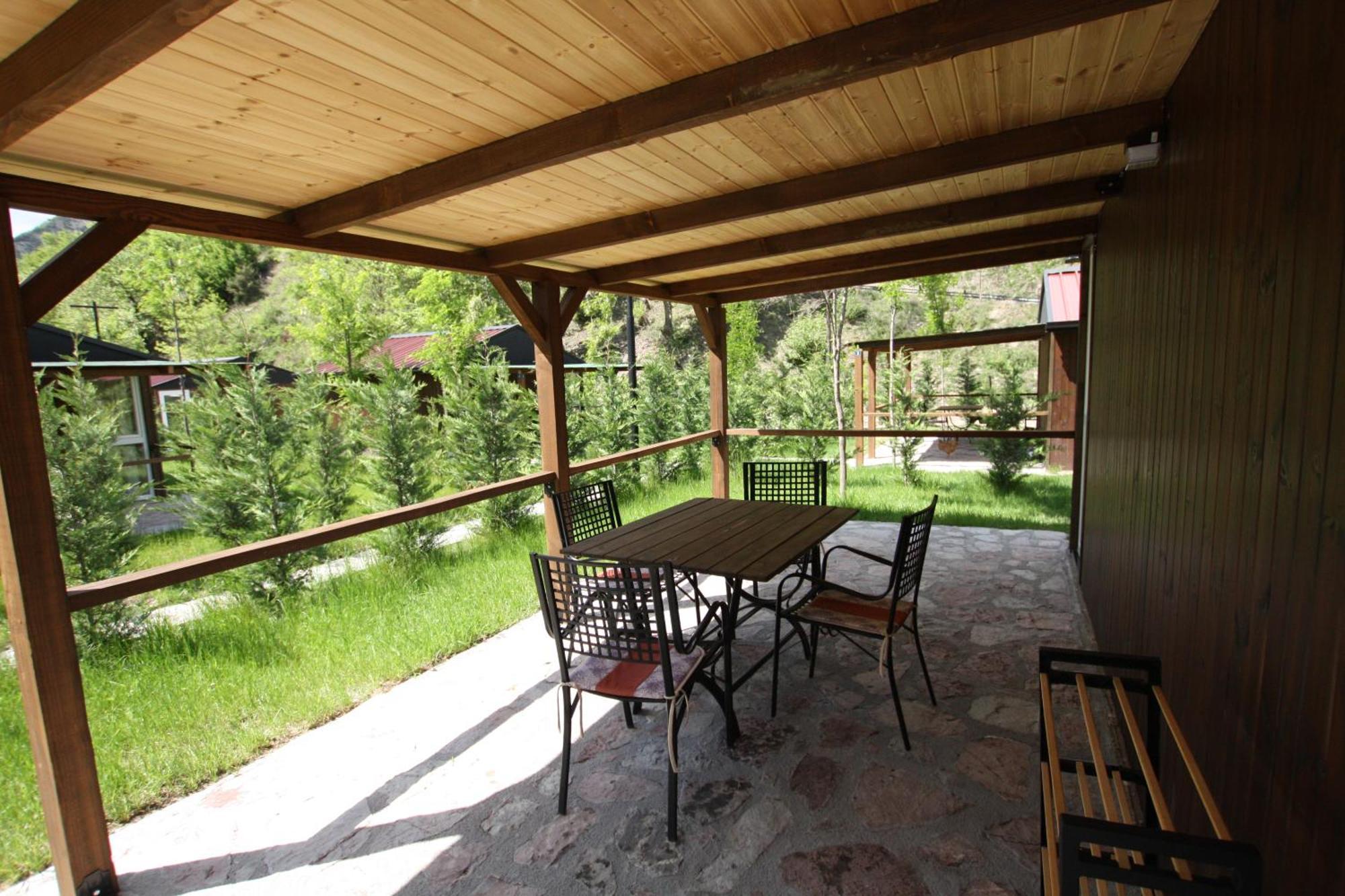 Villa Lugina E Shengjergjit ,Bujtinat Tirana Exterior foto