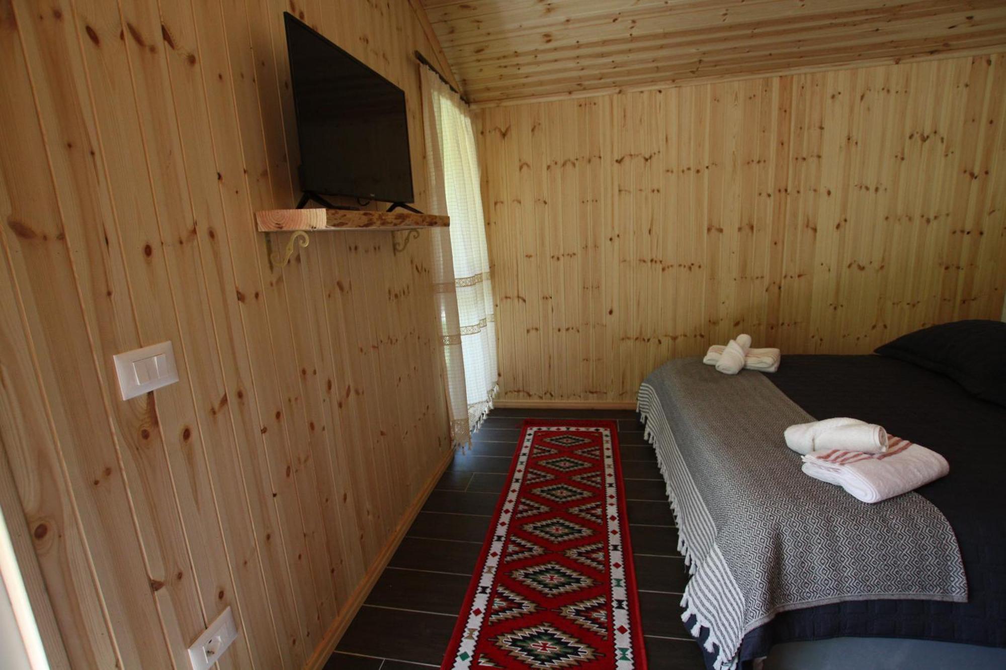 Villa Lugina E Shengjergjit ,Bujtinat Tirana Habitación foto